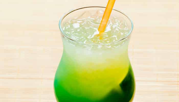 Você está visualizando atualmente Gin Tonica com Licor de Maçã Verde, Tudo de Bom!