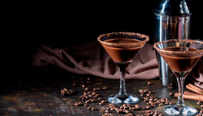 Você está visualizando atualmente Martini de Chocolate Com Pimenta, Um Drink Delicioso e Inesquecível!